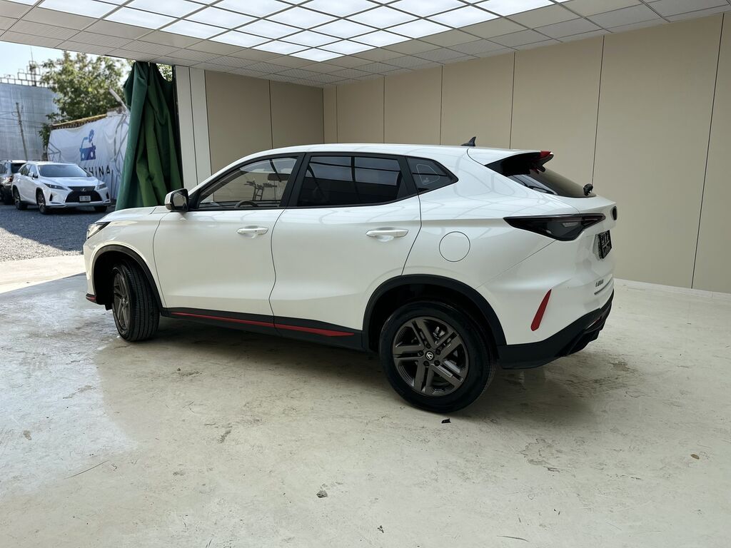 Changan X5 Plus: 2025 г., 1.5 л, Робот, Бензин, Кроссовер: фото 3