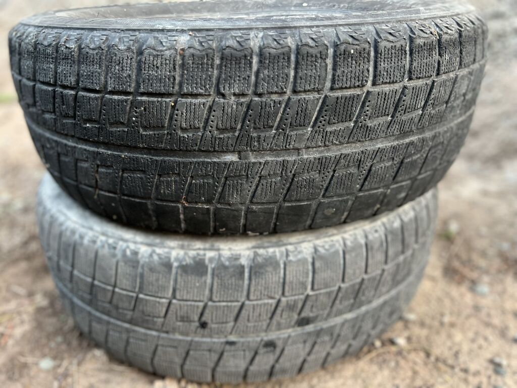 Зимние шины Bridgestone Blizzak 2 шт 2000 сом - Размер: 205/65 R16 -: фото 1