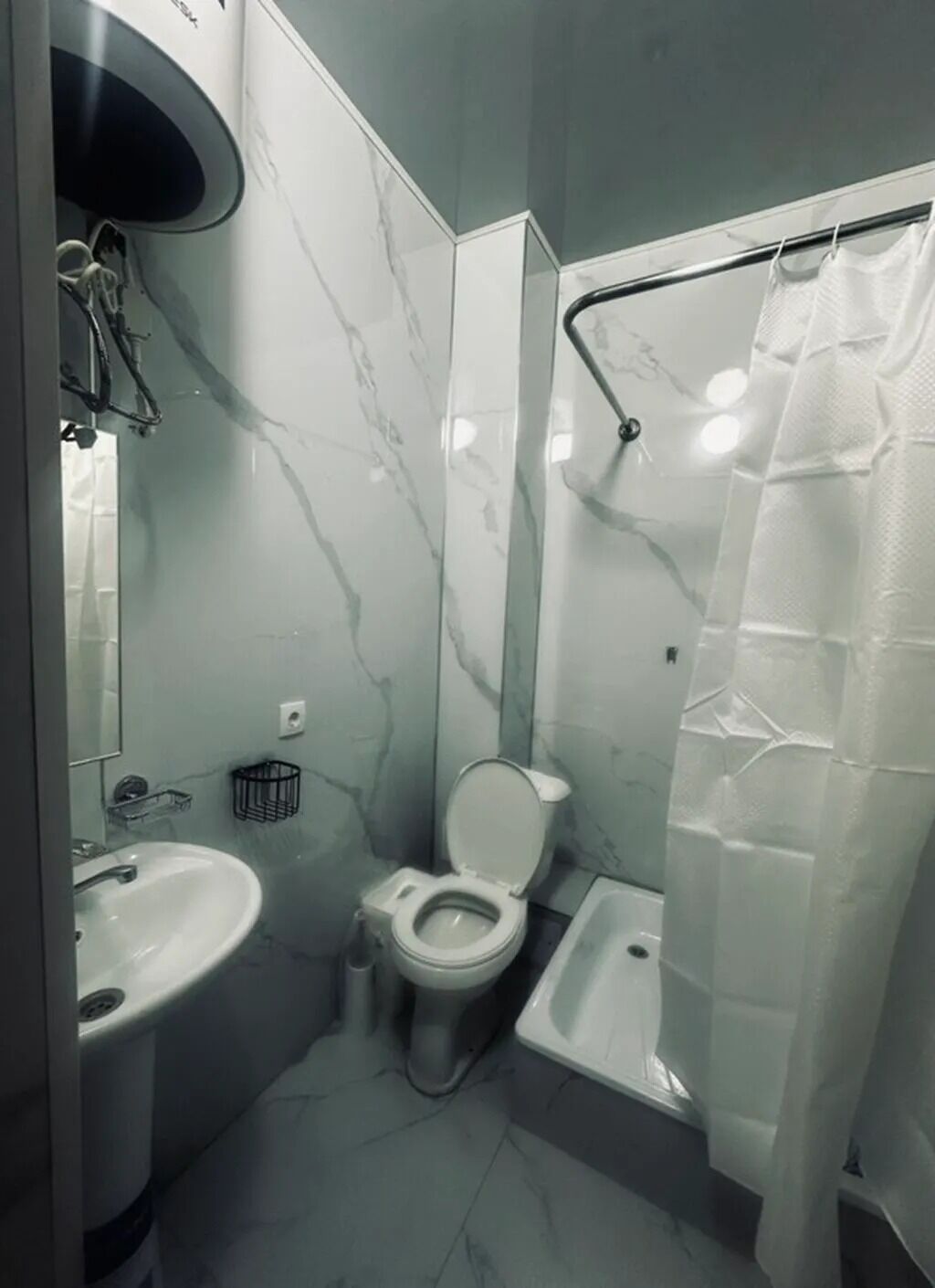 Тунгуч мкр Сдается студия Этаж: 2 из 2 С мебелью полностью Ariston: фото 2