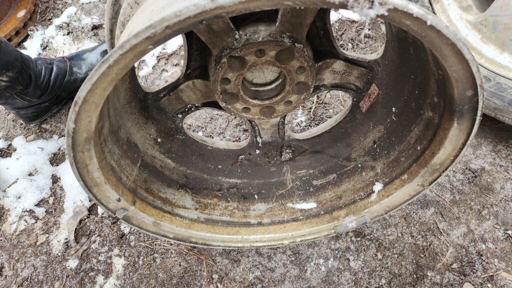 Колеса в сборе 215 / 60 / R 16, Всесезонная, Б/у, Комплект, Легковые, Литые, отверстий - 5: фото 8