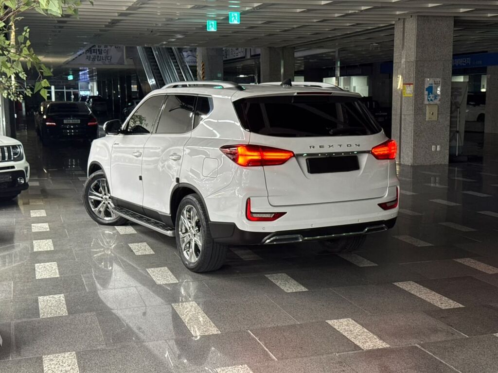Ssangyong Rexton: 2020 г., 2.2 л, Автомат, Дизель, Внедорожник: фото 3