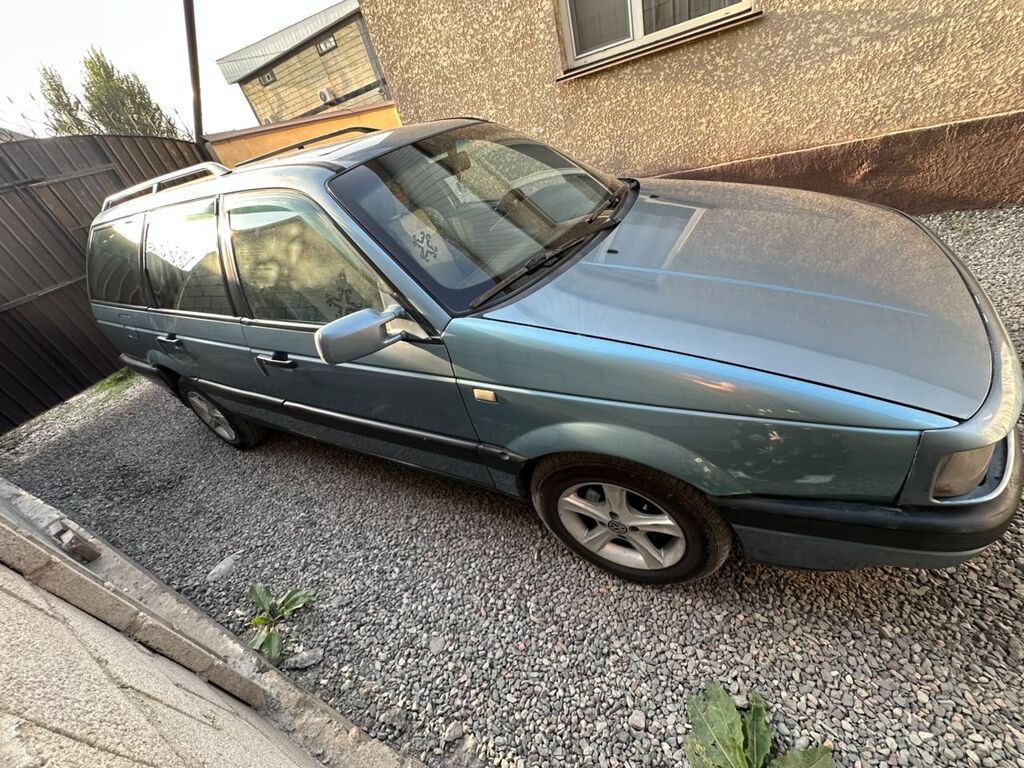 Volkswagen Passat Variant: 1991 г., Универсал: фото 2
