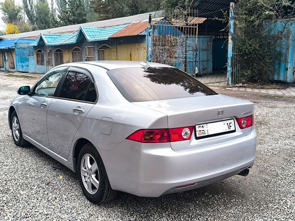 Honda Accord: 2003 г., 2 л, Автомат, Бензин, Седан: фото 5
