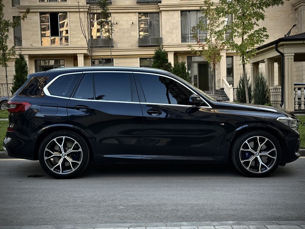 BMW X5: 2018 г., 3 л, Автомат, Дизель, Внедорожник: фото 3