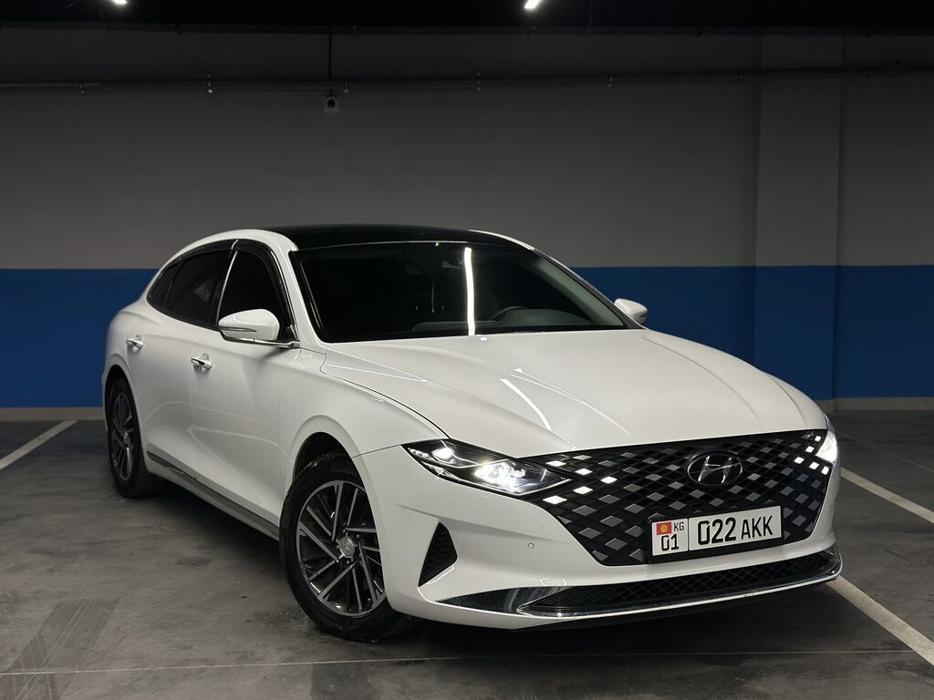 Hyundai Grandeur: 2021 г., 3 л, Автомат, Газ, Седан — фото 1