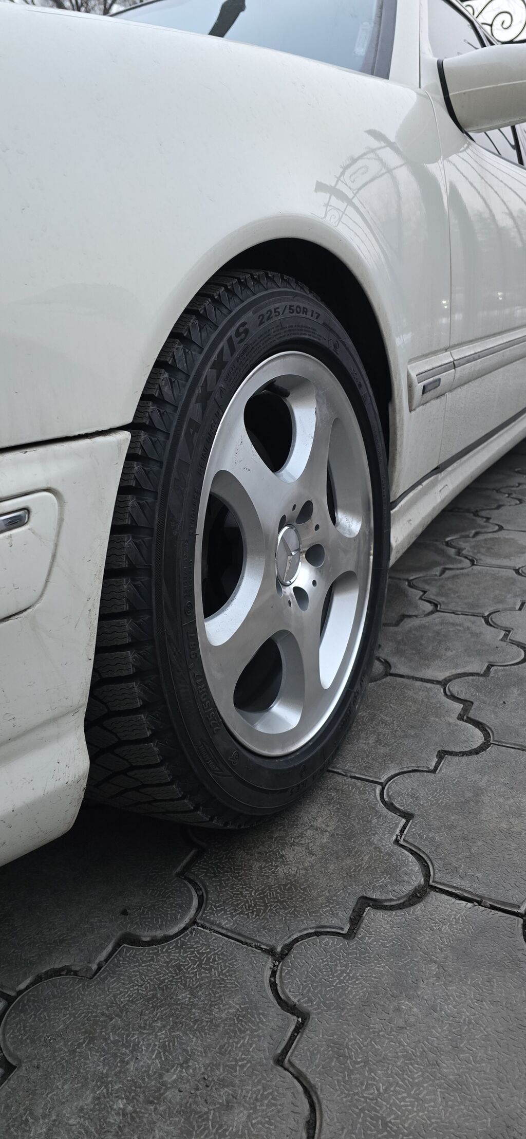 Колеса в сборе 225 / 50 / R 17, Зима, Новый, Комплект, Легковые, Литые, отверстий - 5: фото 7