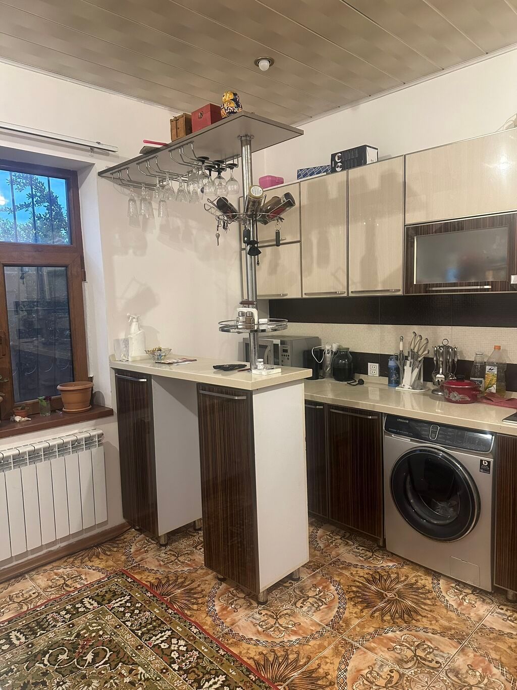 7 otaqlı, 200 kv. m, Kredit var, Yeni təmirli