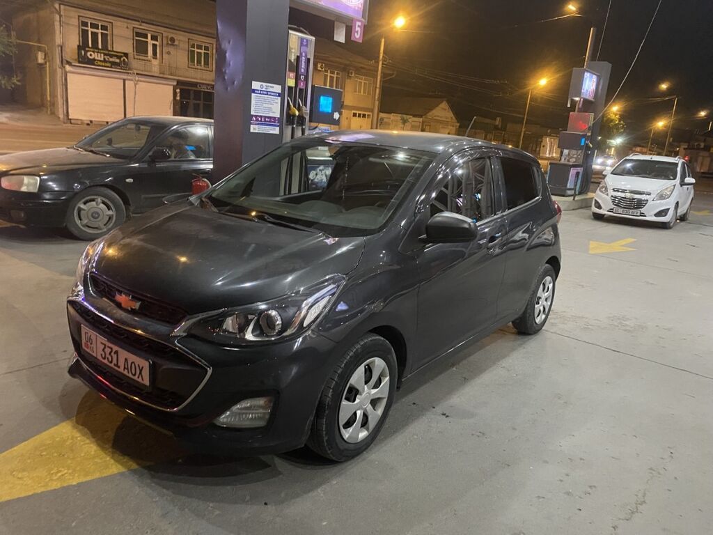 Chevrolet Spark: 2019 г., 1 л, Автомат, Бензин, Хэтчбэк — фото 2