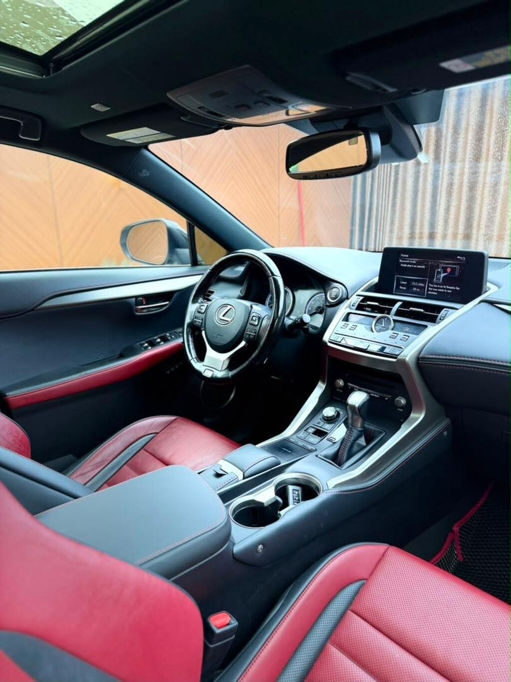Lexus NX: 2020 г., 2 л, Автомат, Бензин, Кроссовер: фото 8