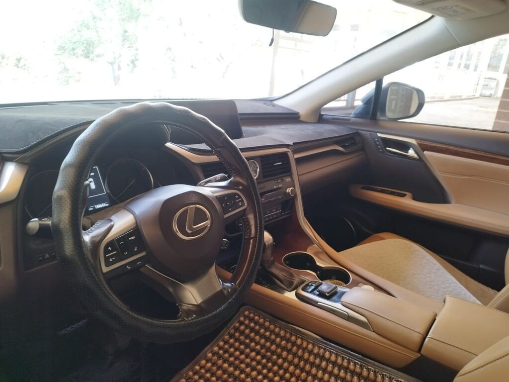 Lexus RX: 2016 г., 3.5 л, Автомат, Бензин, Кроссовер: фото 2
