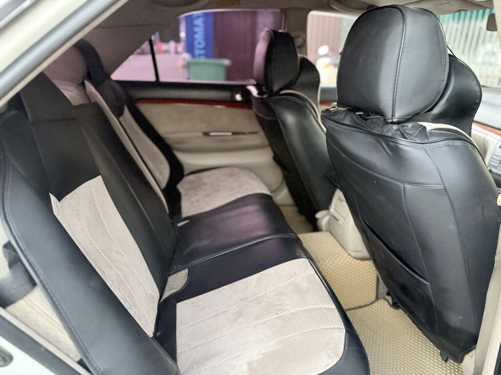 Toyota Mark II: 2002 г., 2 л, Автомат, Бензин, Седан: фото 6