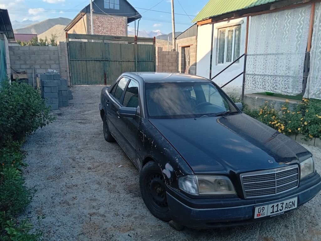 Mercedes-Benz C-Class: 1994 г., Седан: фото 6