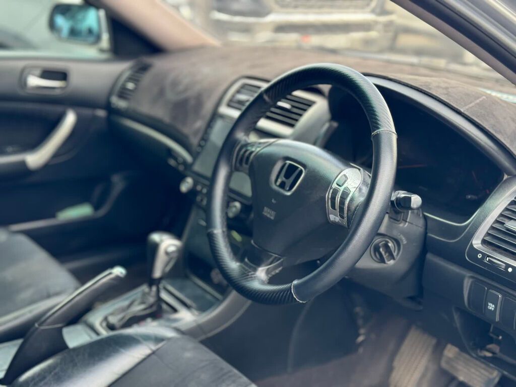 Honda Accord: 2003 г., 0.4 л, Автомат, Бензин: фото 3