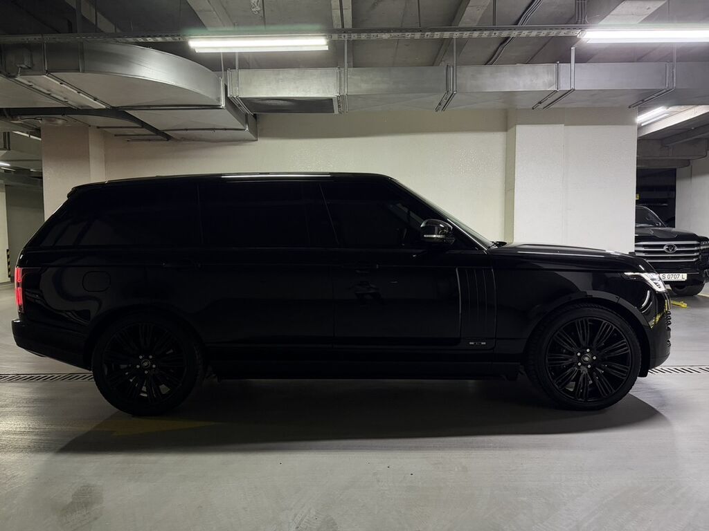 Land Rover Range Rover: 2020 г., 5 л, Автомат, Бензин, Внедорожник: фото 6