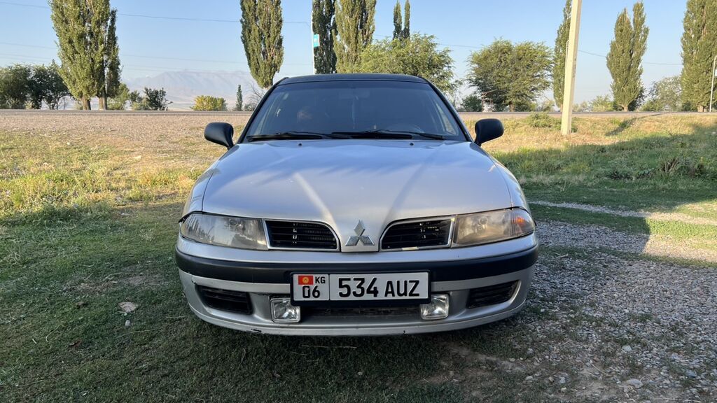 Mitsubishi Carisma: 2002 г., 1.6 л, Автомат, Бензин, Лифтбек: фото 2