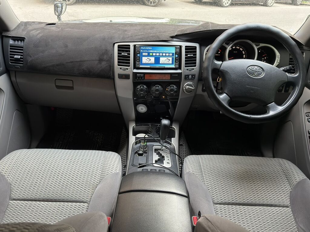 Toyota Hilux Surf: 2006 г., 4 л, Автомат, Бензин, Внедорожник: фото 2