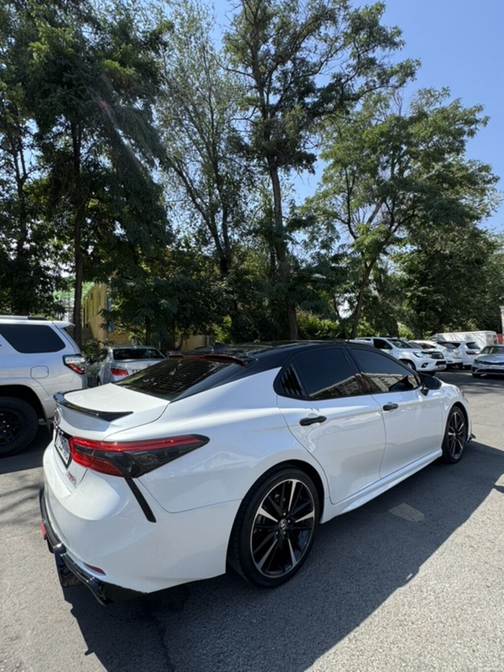 Toyota Camry: 2020 г., 2.5 л, Автомат, Бензин, Седан: фото 4
