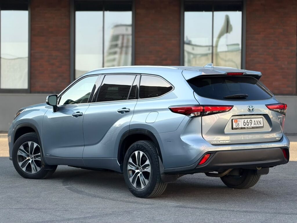 Toyota Highlander: 2022 г., 2.5 л, Вариатор, Гибрид, Кроссовер: фото 5