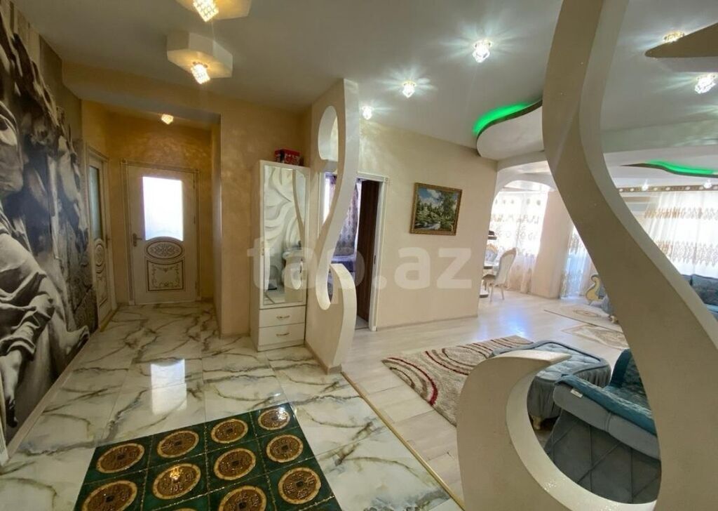 3 otaqlı, Yeni tikili, 122 kv. m