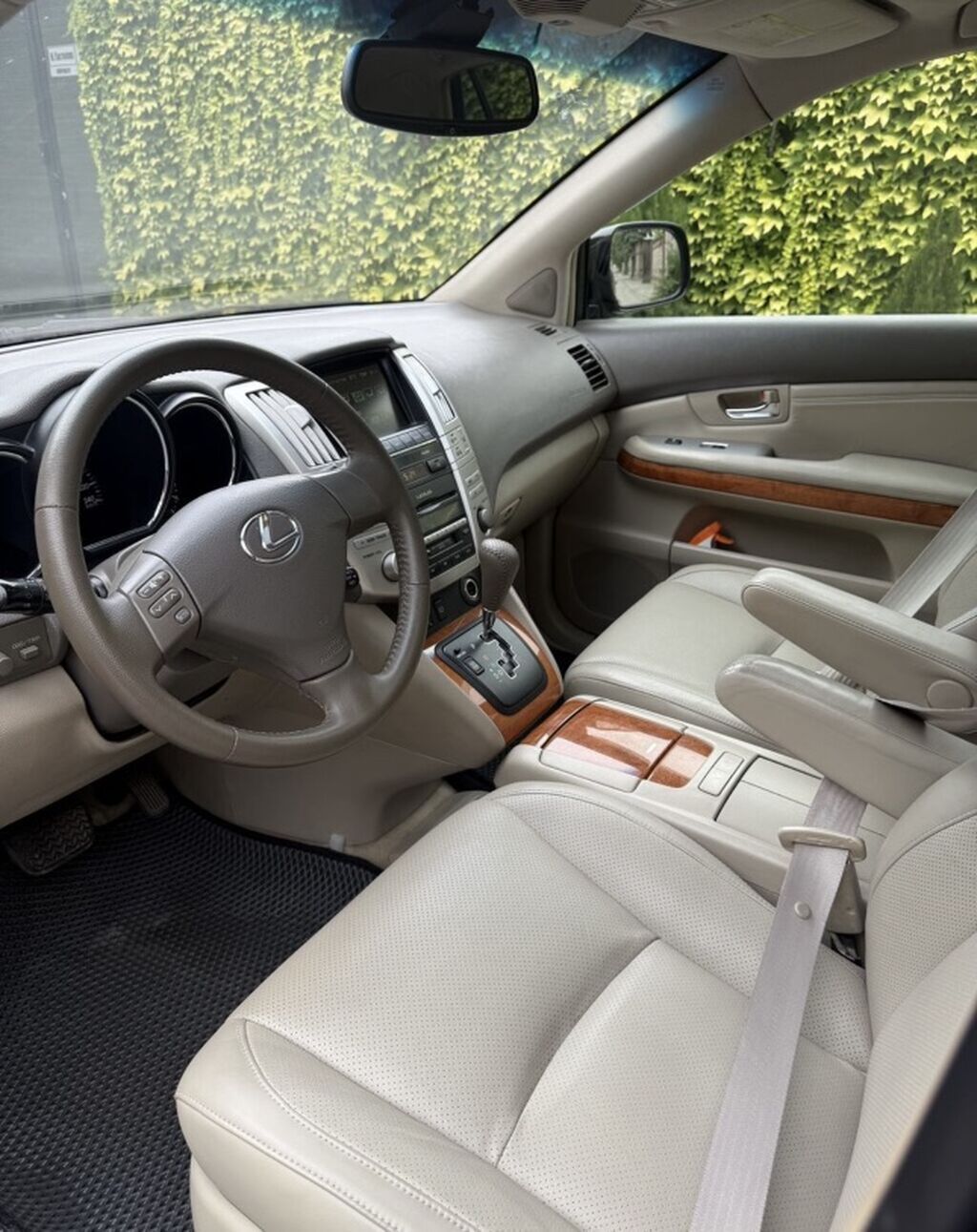 Lexus RX: 2004 г., 3 л, Автомат, Бензин, Кроссовер: фото 4
