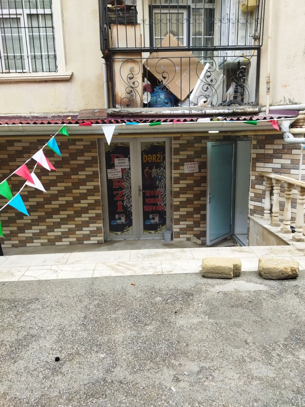 Dərzi, gözəllik salonu, ofis,bərbər, tədris mərkəzi, məişət texnikası