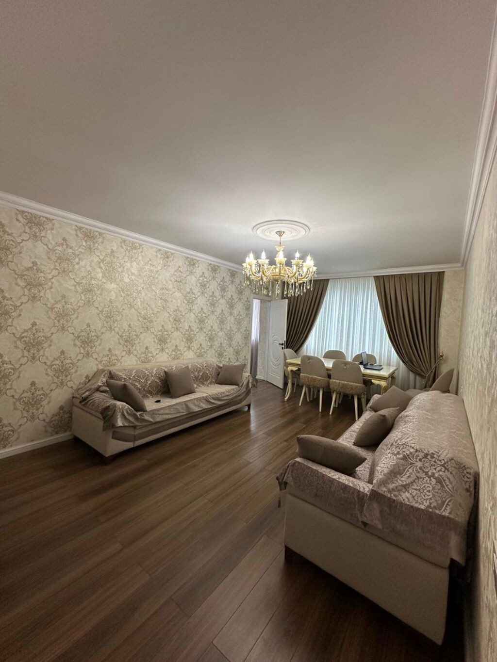 Sumqayıt, 4 otaqlı, Köhnə tikili, 97 kv. m