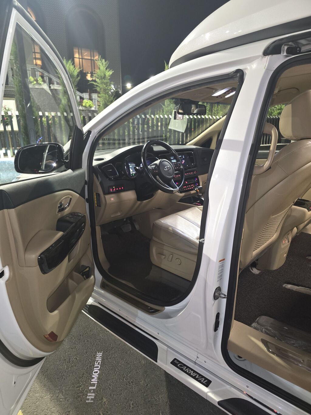Kia Carnival: 2020 г., 2.2 л, Автомат, Дизель, Минивэн: фото 7