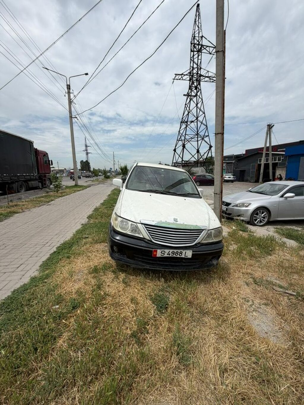 Nissan Presage: 1999 г., 2.4 л, Автомат, Бензин, Минивэн: фото 1