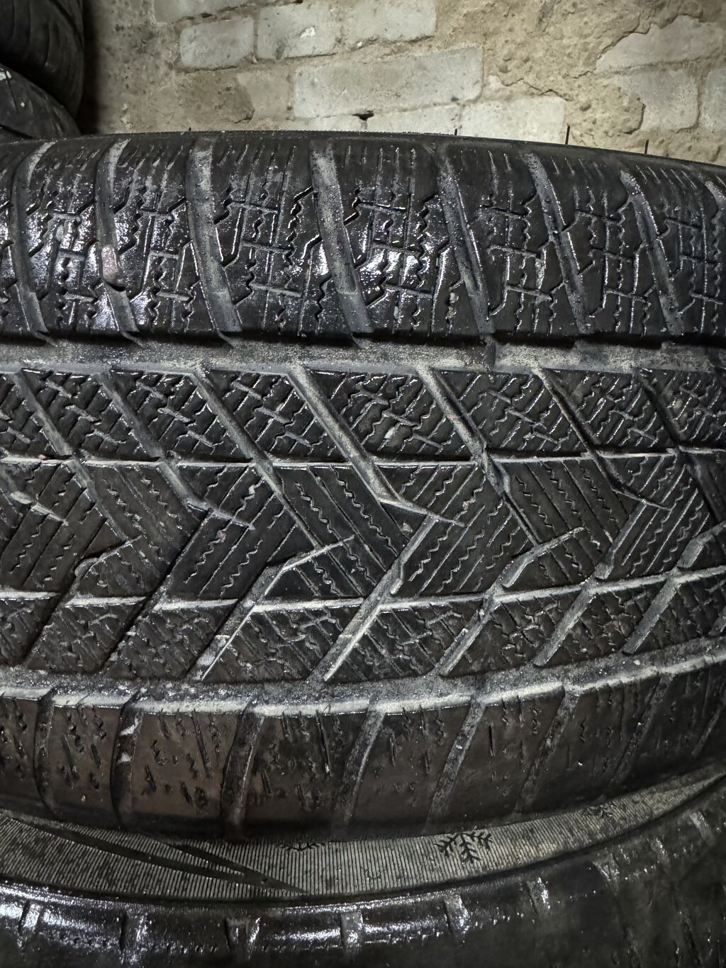 Колеса 245/45 R19, пара: фото 4
