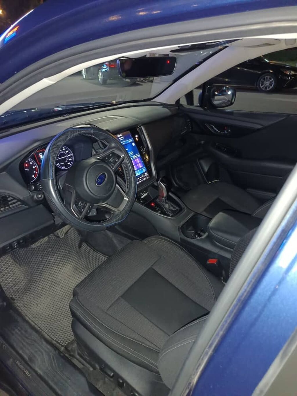 Subaru Outback: 2020 г., Универсал: фото 8