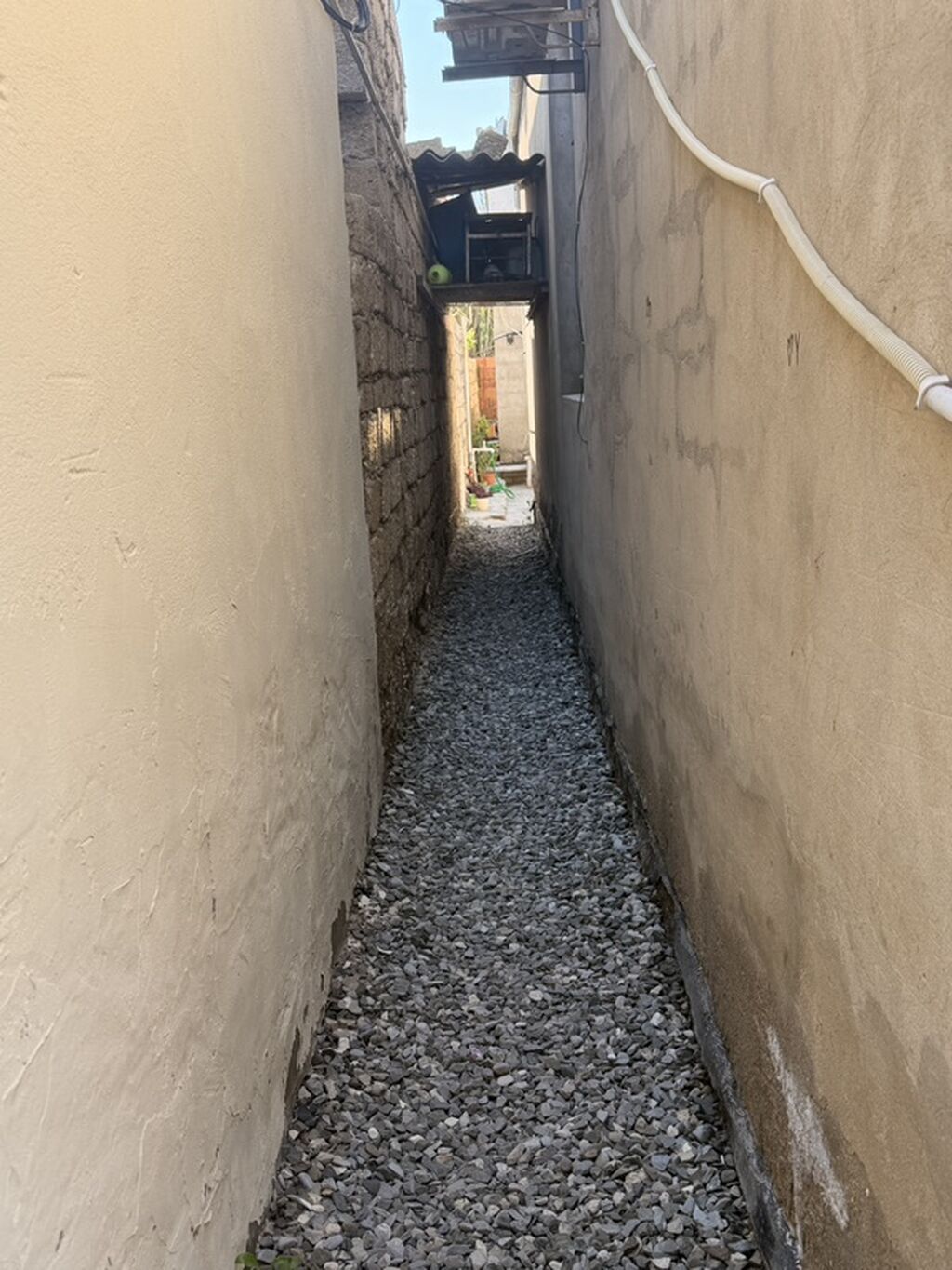 Ramana qəs. 5 otaqlı, 105 kv. m, Orta təmir