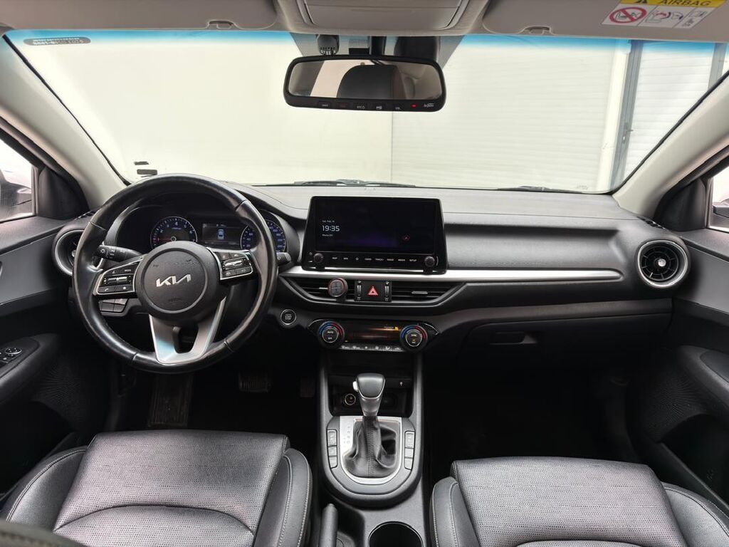 Kia K3: 2021 г., 1.6 л, Автомат, Бензин, Седан: фото 6