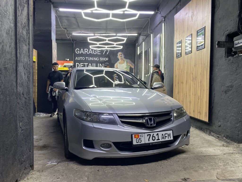 Honda Accord: 2008 г., 2 л, Механика, Бензин, Седан: фото 7