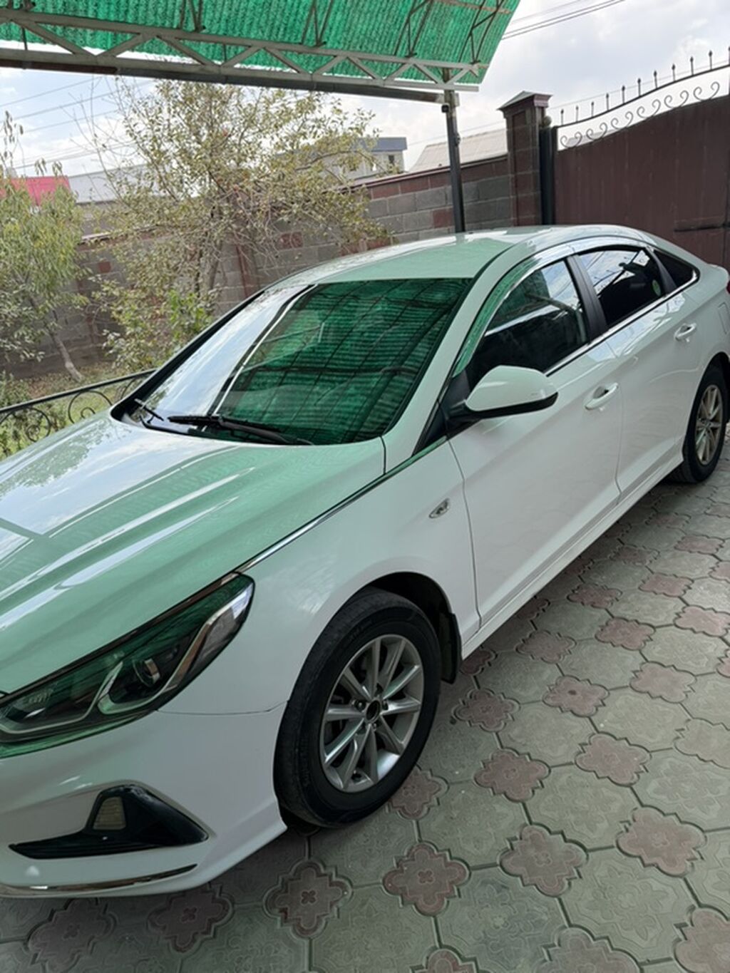 Hyundai Sonata: 2019 г., 2 л, Автомат, Газ, Седан: фото 2