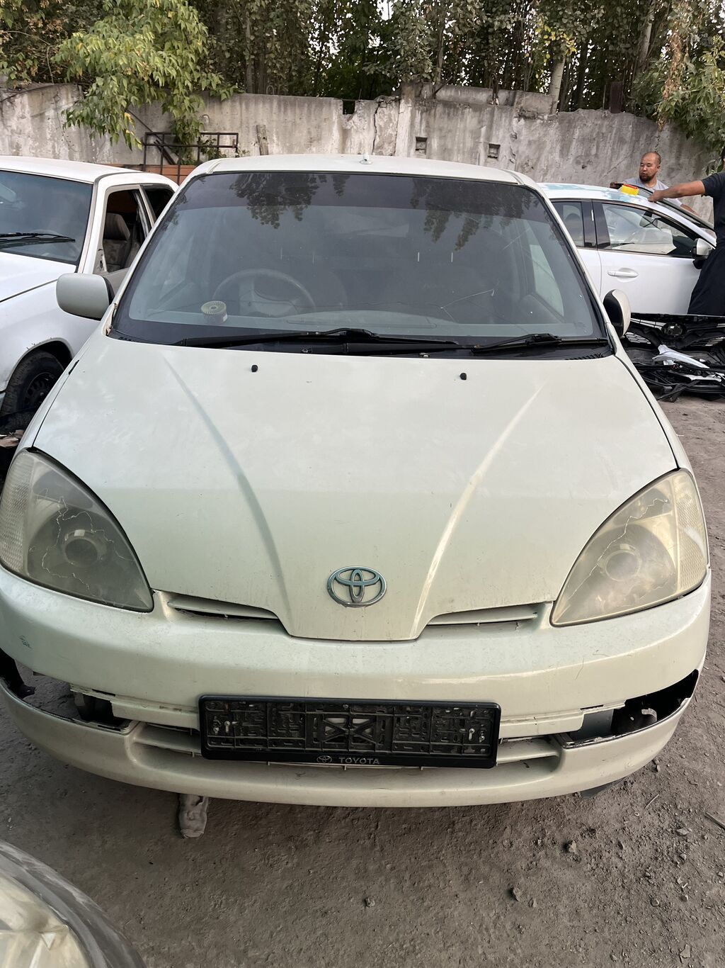 Toyota Prius: 1999 г., 1.5 л, Автомат, Гибрид, Седан: фото 4