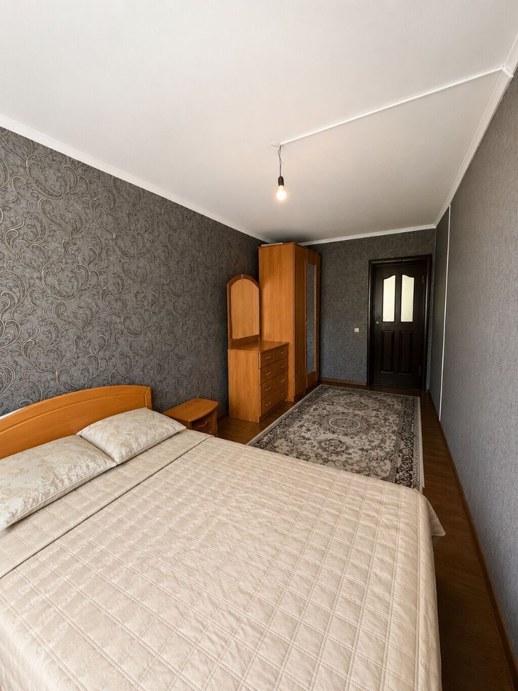 3 комнаты, 58 м², 104 серия, 2 этаж, Евроремонт — фото 2