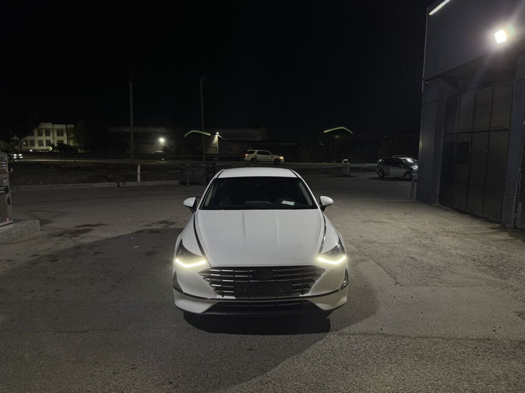 Hyundai Sonata: 2020 г., 2 л, Автомат, Газ: фото 2
