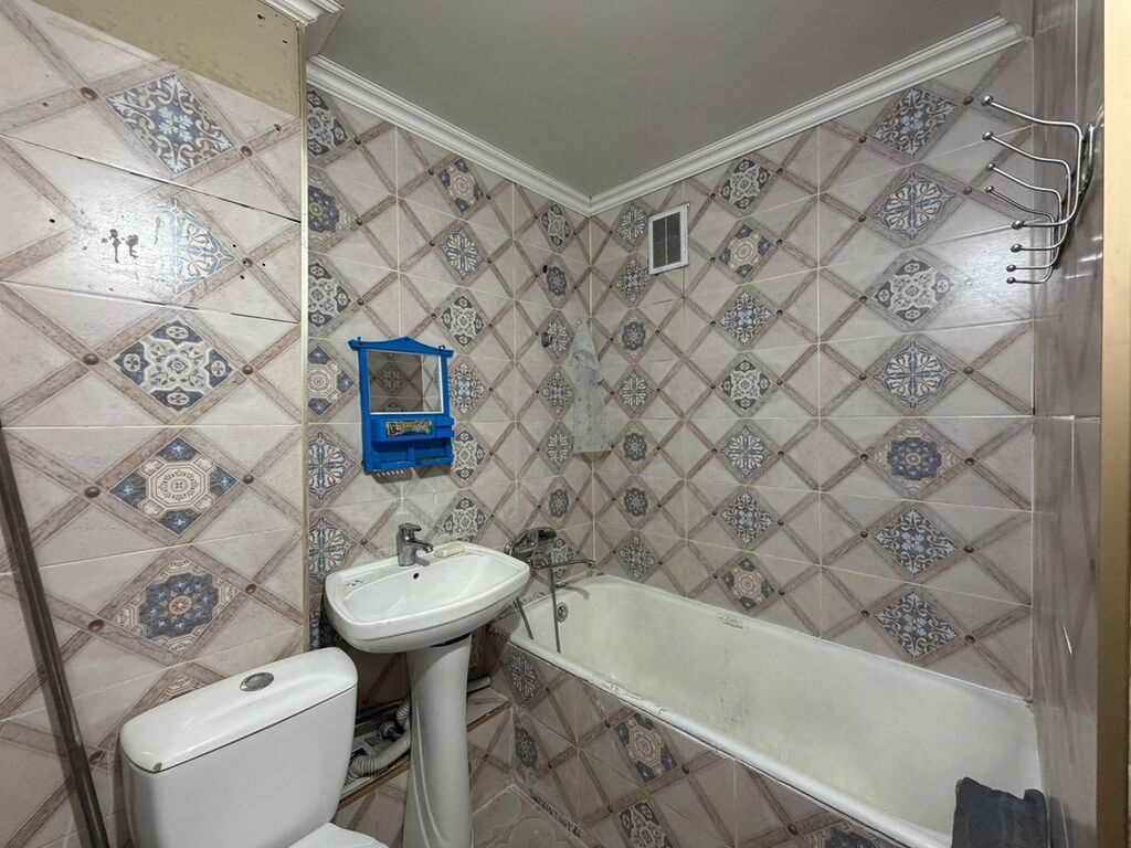 3 комнаты, 58 м², 104 серия, 2 этаж, Косметический ремонт: фото 7