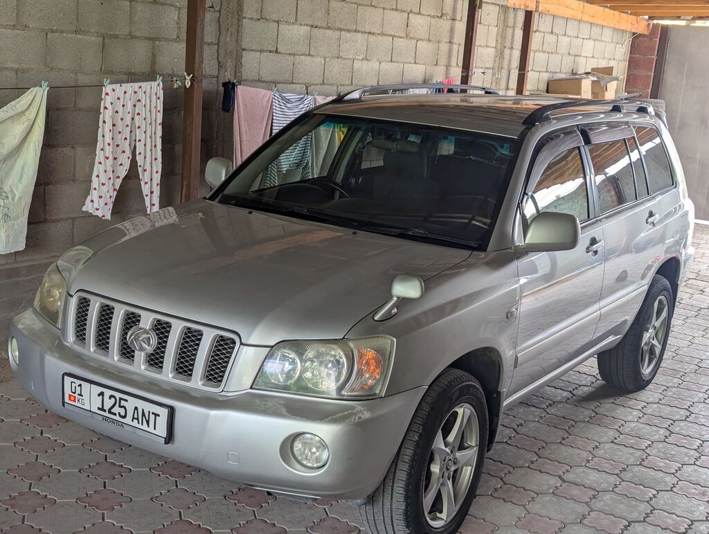 Toyota Kluger: 2002 г., 3 л, Автомат, Бензин, Кроссовер: фото 4