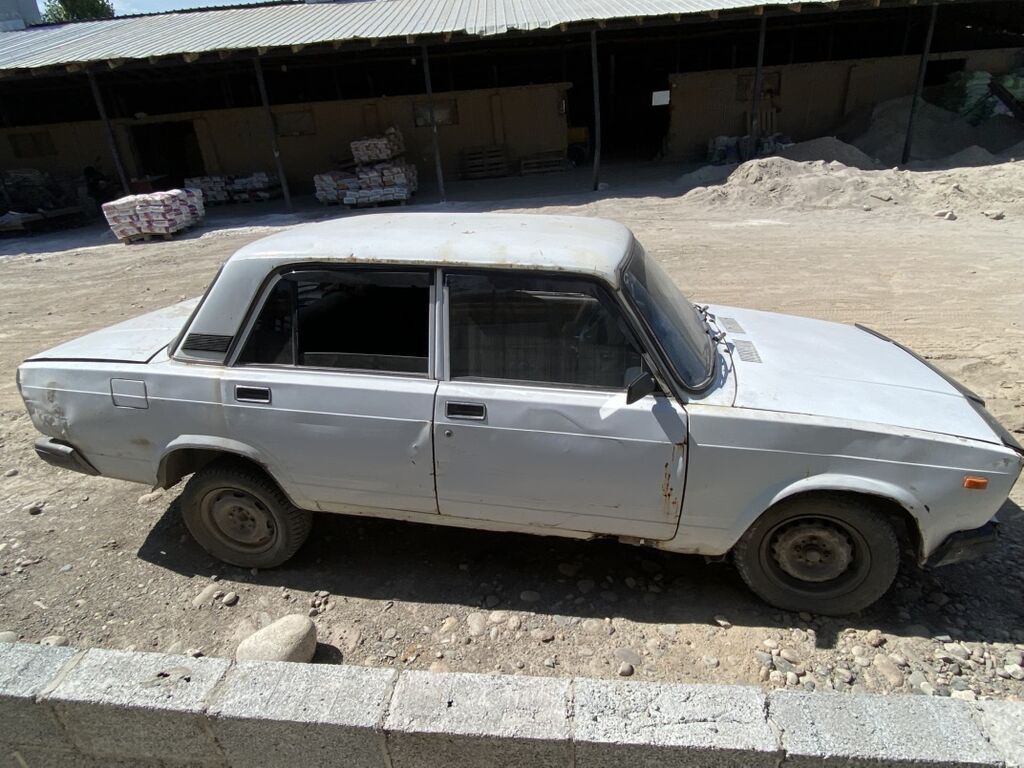 ВАЗ (ЛАДА) 2107: 2008 г., 1.7 л, Механика, Бензин, Седан: фото 4