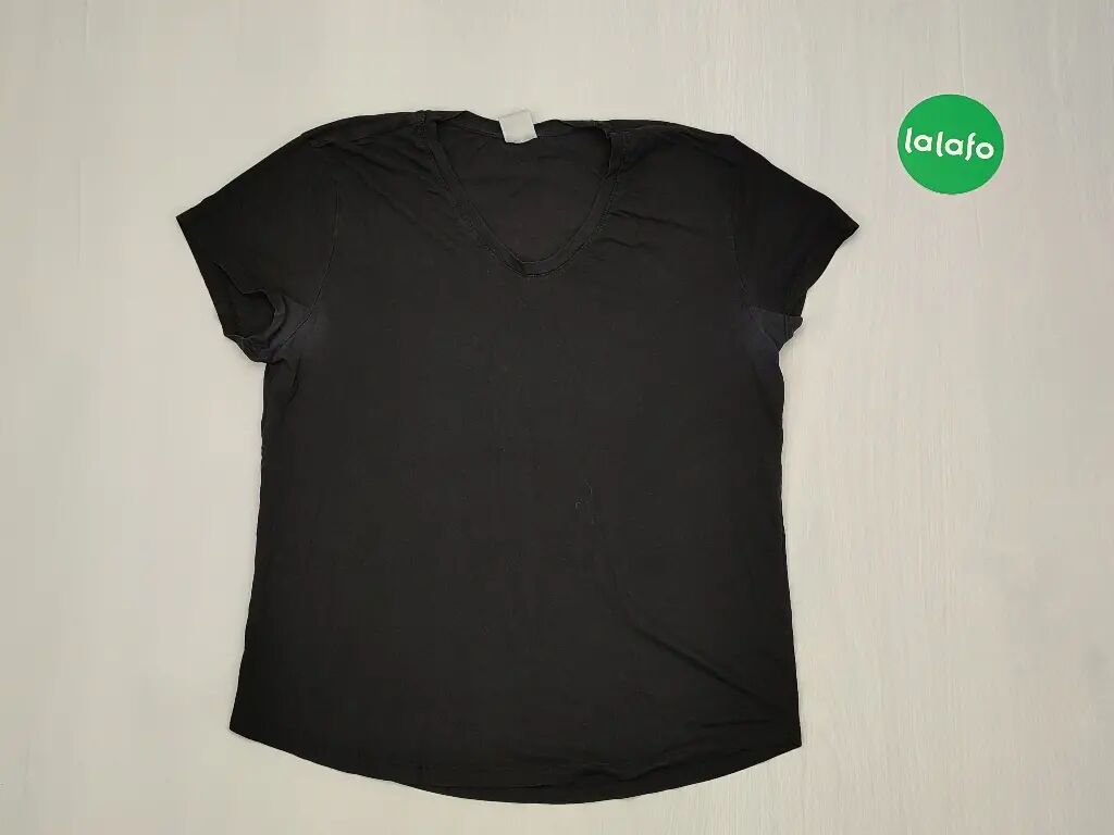 Koszulka L (EU 40), wzór - Jednolity kolor, kolor - Czarny, Za darmo | Stworzono 23 Wrzesień 2022 11:02:10: Koszulka L (EU 40), wzór - Jednolity kolor, kolor - Czarny, H&M