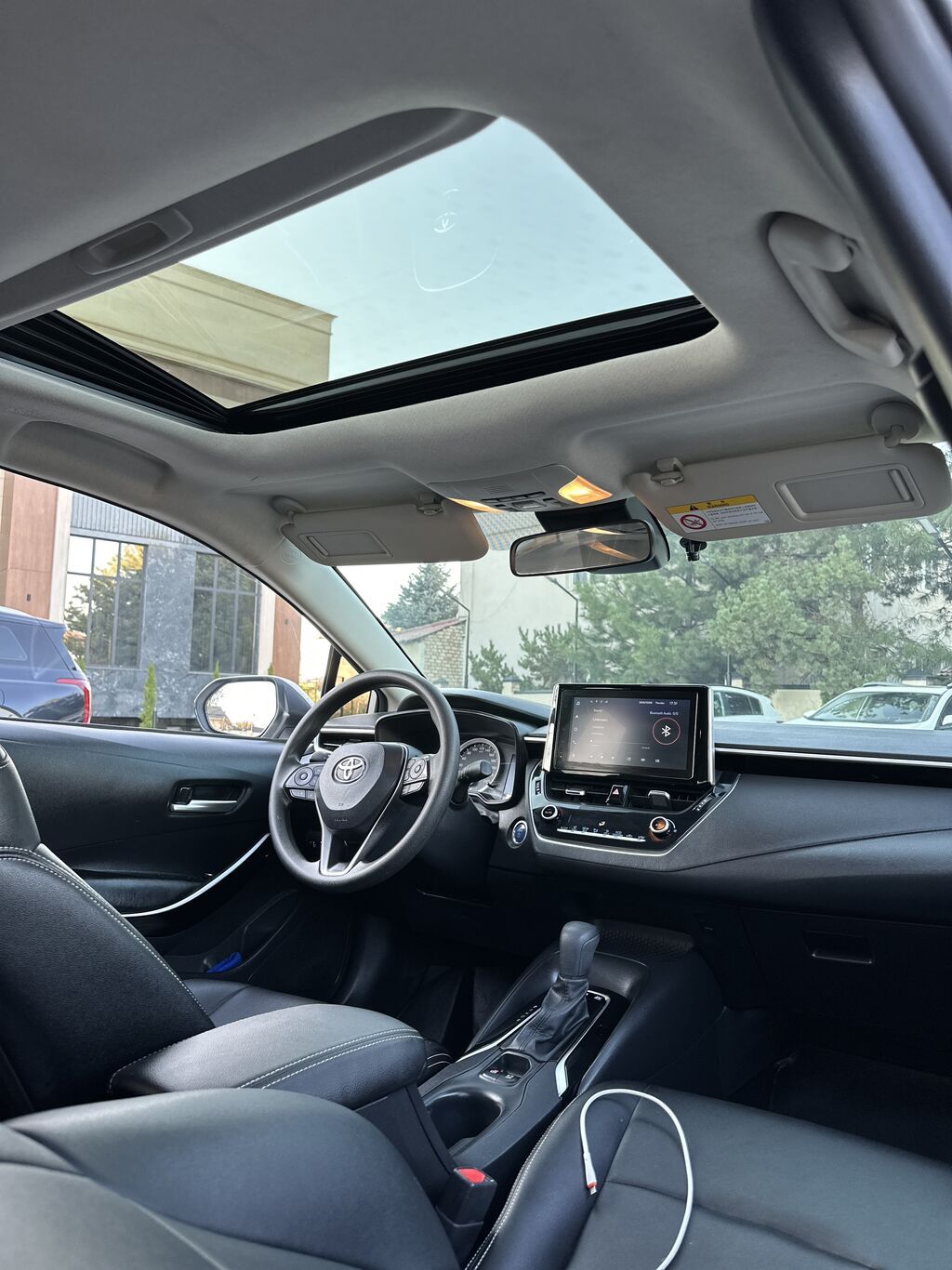 Toyota Corolla: 2021 г., 1.8 л, Вариатор, Гибрид, Седан: фото 8