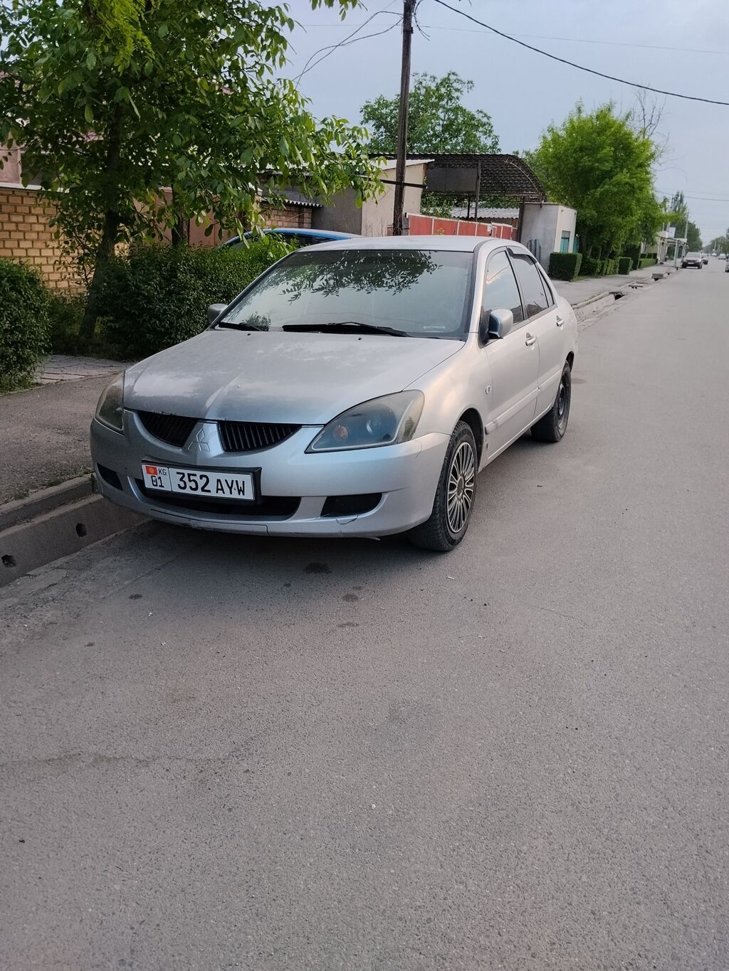 Mitsubishi Lancer: 2004 г., 1.6 л, Автомат, Бензин, Седан: фото 1