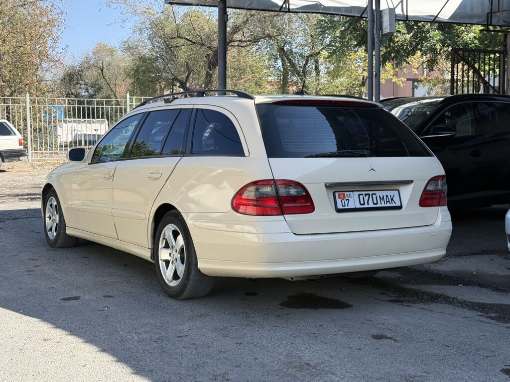 Mercedes-Benz E-Class: 2008 г., 2.2 л, Автомат, Дизель, Универсал: фото 5