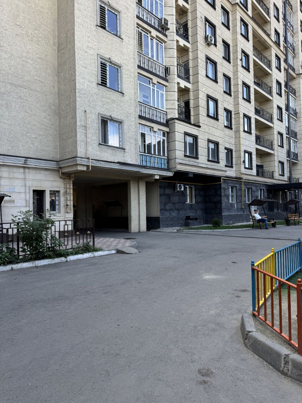 3 комнаты, 97 м², КНУ Элитка, 8 этаж, Евроремонт: фото 3