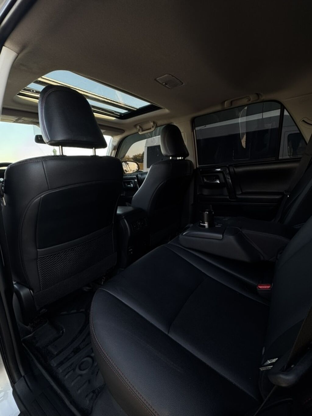 Toyota 4Runner: 2019 г., 4 л, Автомат, Бензин, Внедорожник: фото 7