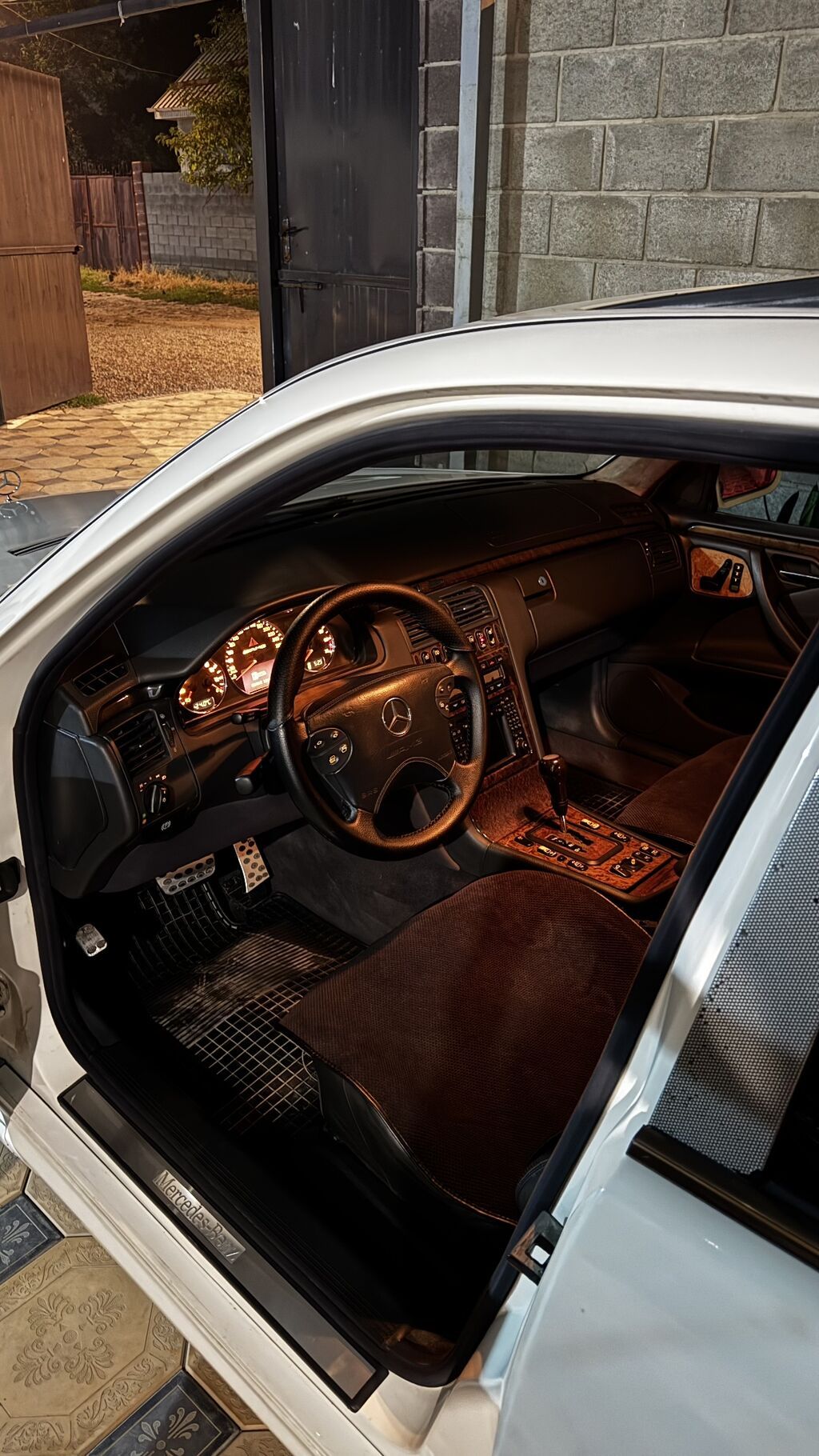 Mercedes-Benz E-класс AMG: 2000 г., 5.5 л, Автомат, Бензин, Седан: фото 5