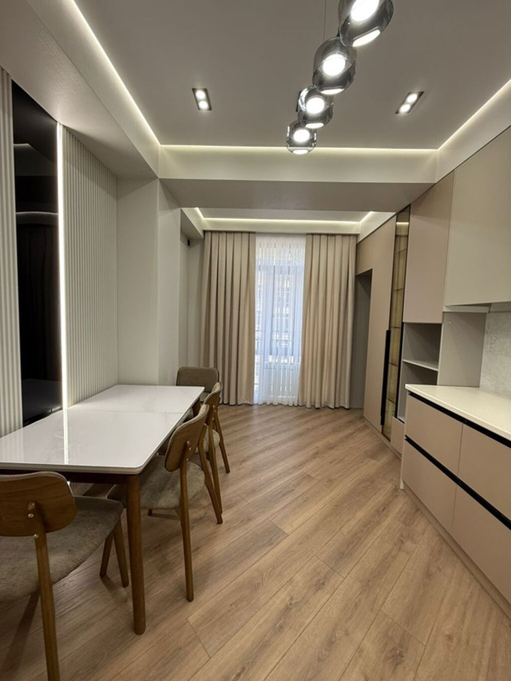3 комнаты, 88 м², 12 мкр Элитка, Дизайнерский ремонт: фото 2