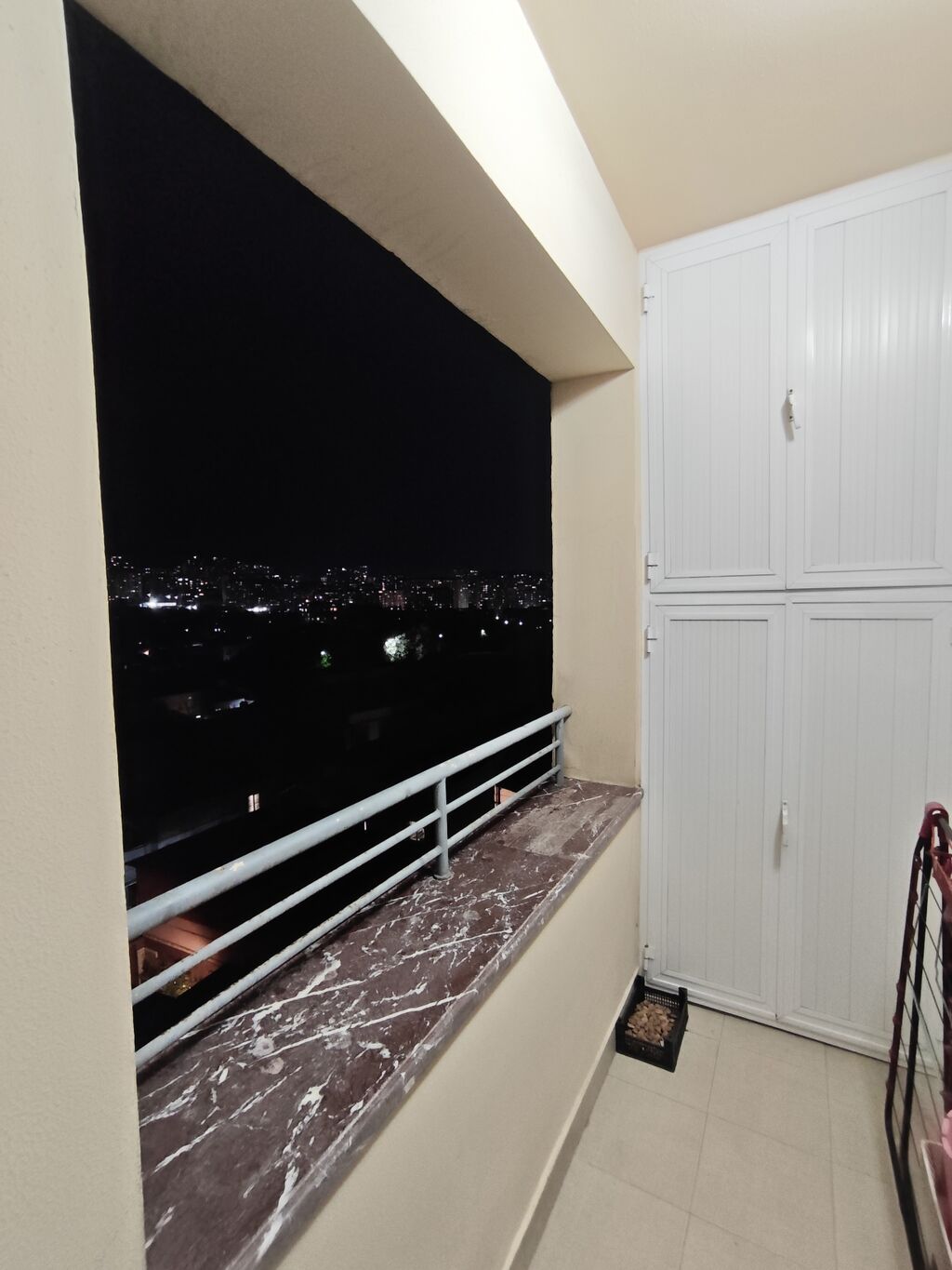 Yasamal, 3 otaqlı, Yeni tikili, m. İnşaatçılar, 122 kv. m