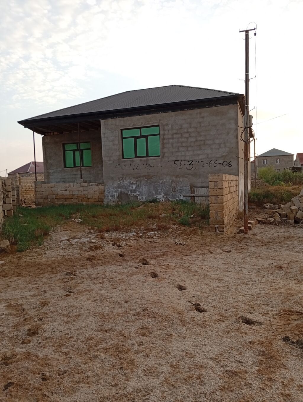 4 otaqlı, 125 kv. m, Kredit yoxdur, Təmirsiz